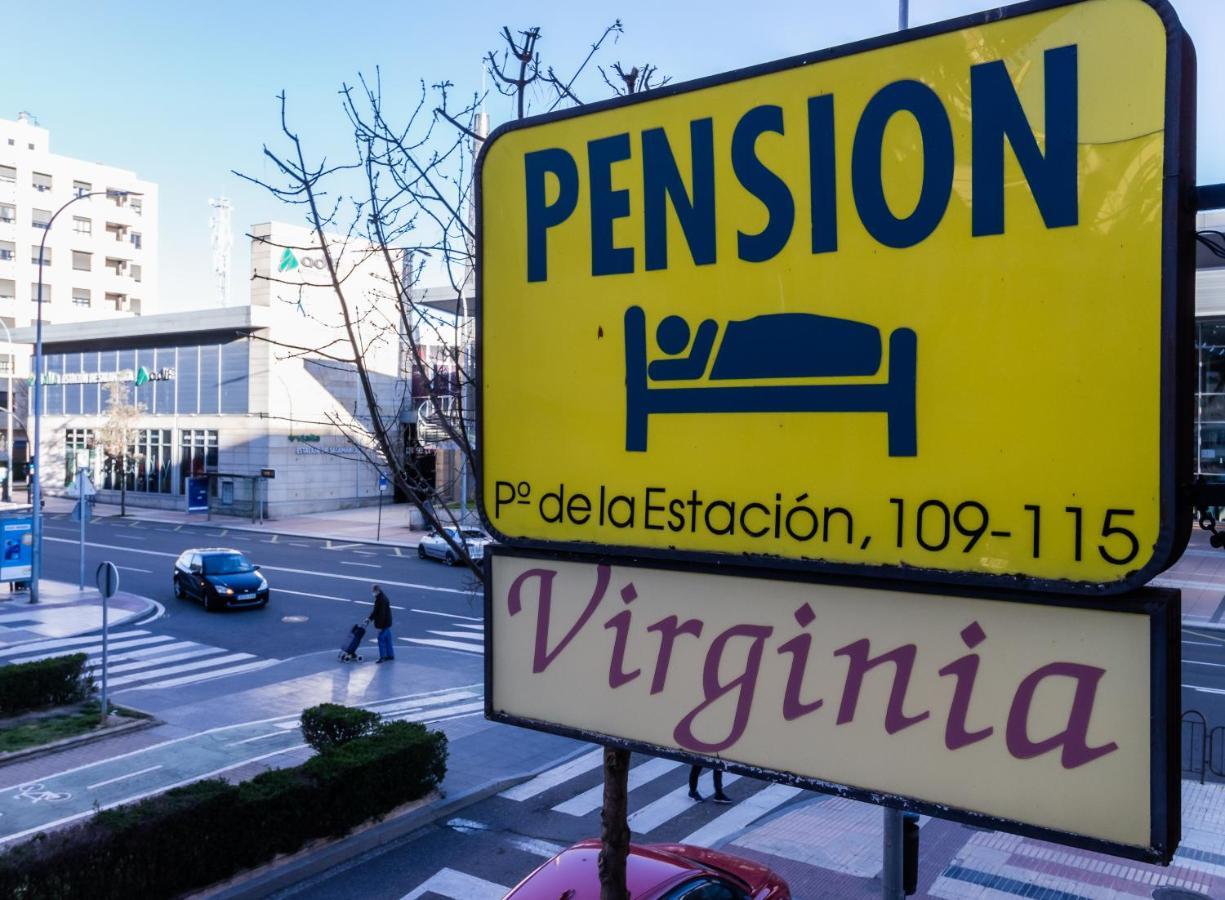 Pension Virginia By Vivere Stays Salamanca Esterno foto